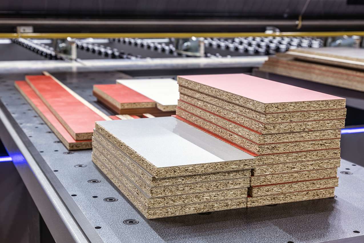 Wood cutting factory - slice 1
